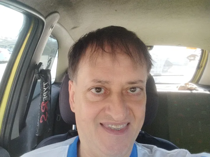 Luigi, tecnico di TecnoWeb Salerno: 30 anni di passione per la riparazione PC, siti web da fine marzo 2026